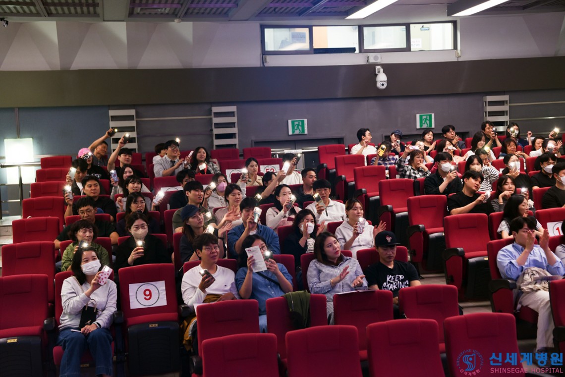 5b1cb773adf8c8b90c188f5e4ef7b773_1760682